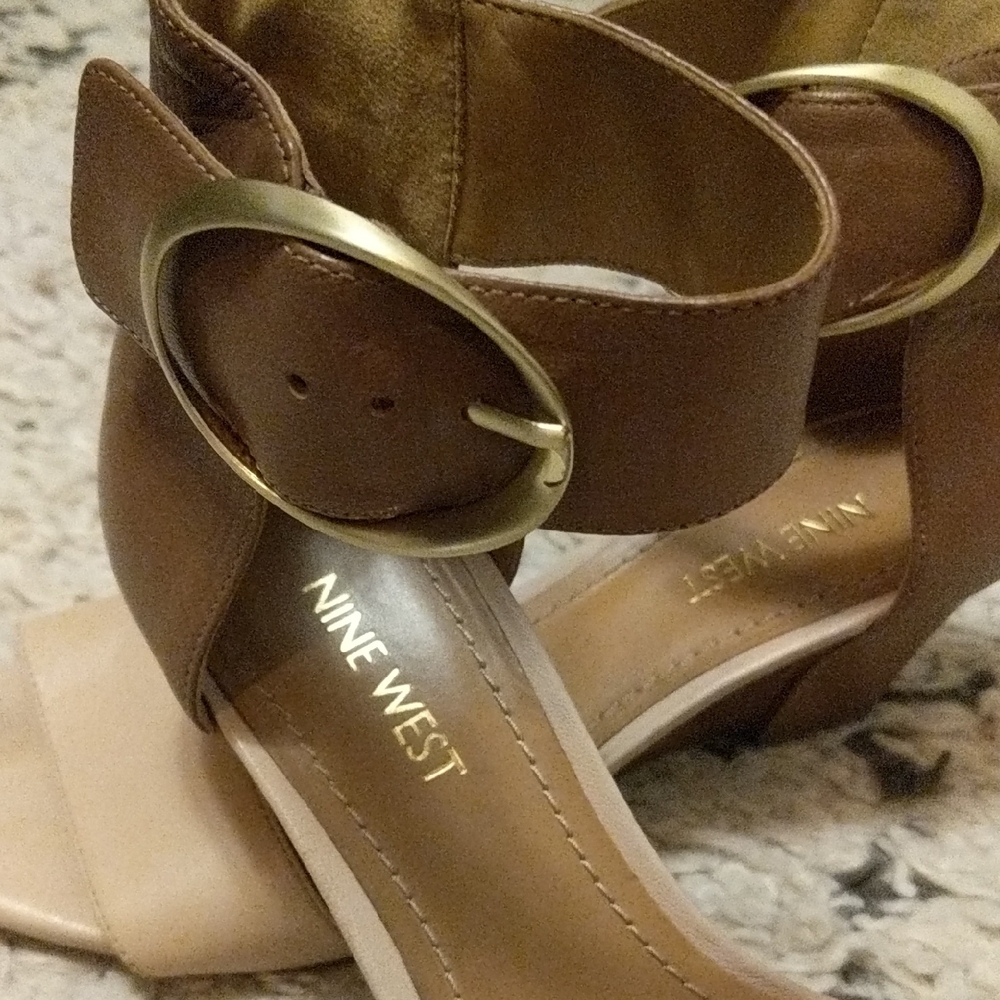 Nine West Two-Tone Nude and Tan Ankle Strap Heels with Gold Buckle Accent - Picture 2 of 6
